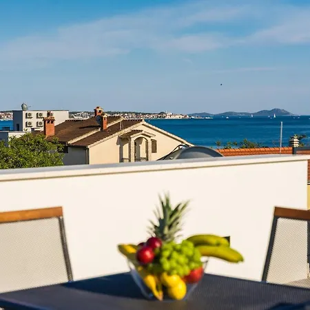 Deluxe Cigit Apartament *