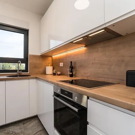 Deluxe Cigit Apartament *