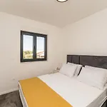 Deluxe Cigit Turanj