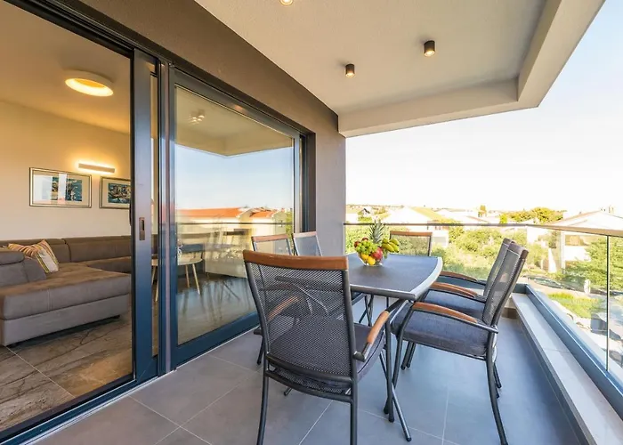 Deluxe Cigit * Turanj